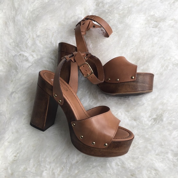 aldo wooden heels